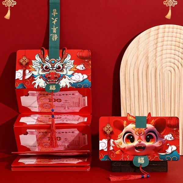 Mâm tráp luôn đóng vai trò trung tâm của mọi nghi lễ đón Tết: ở đây đặt trái cây, bánh kẹo, đồng tiền, và các vật phẩm biểu tượng khác. (Ảnh 2) Mâm tráp luôn đóng vai trò trung tâm của mọi nghi lễ đón Tết: ở đây đặt trái cây, bánh kẹo, đồng tiền, và các vật phẩm biểu tượng khác. (Ảnh 2)