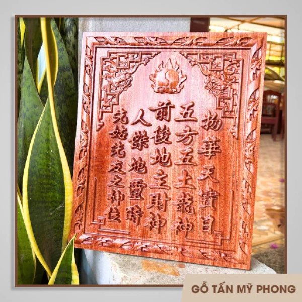 Việc lựa chọn một bài vị, linh vị thờ Thần Tài, Thổ Địa, Ông Táo bằng gỗ tự nhiên chất lượng sẽ ảnh hưởng lớn tới cảm nhận và độ bền lâu dài. (Ảnh 4)
