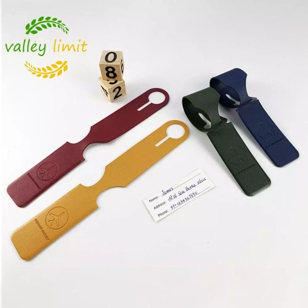 Khi thẻ hành lý màu sắc rực rỡ giúp nhận biết kiện nhanh hơn nhưng lại gây nhầm lẫn tại khu vực check‑in máy bay - Ảnh 1