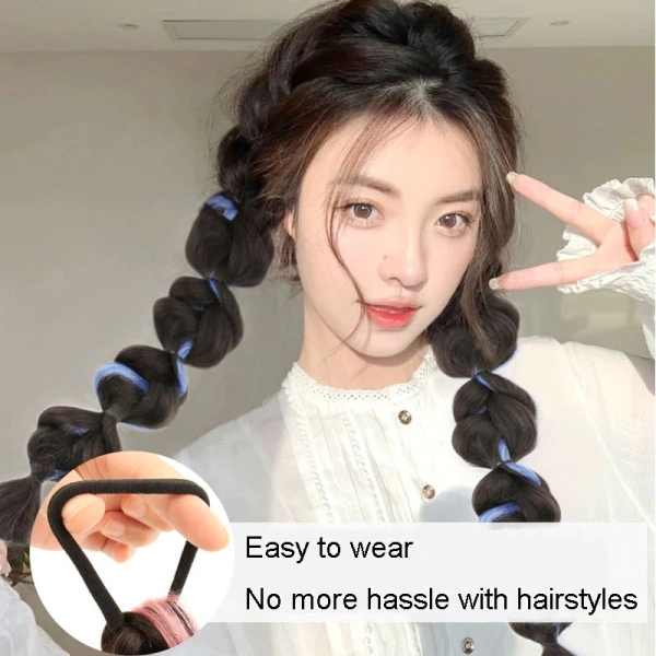 Hiện nay trên thị trường có ba loại chất liệu tóc giả phổ biến: sợi tổng hợp, sợi người pha trộn và sợi nhân tạo cao cấp (được xử lý để giảm hấp thụ độ ẩm). (Ảnh 2) Hiện nay trên thị trường có ba loại chất liệu tóc giả phổ biến: sợi tổng hợp, sợi người pha trộn và sợi nhân tạo cao cấp (được xử lý để giảm hấp thụ độ ẩm). (Ảnh 2)