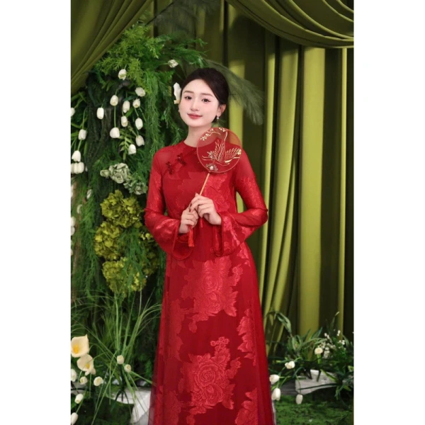 Áp dụng những gợi ý trên sẽ giúp cô dâu tự tin hơn, có thể tự do di chuyển, tương tác với khách mời và tận hưởng mọi khoảnh khắc quan trọng mà không cảm thấy mỏi mệt. (Ảnh 4)