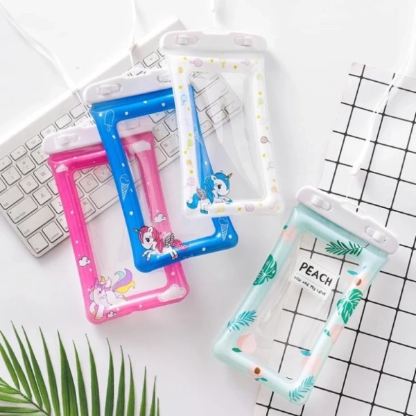 Với mức giá giảm từ 49 140 VND xuống 39 000 VND, Combo 3 Túi PTLUXURY là một lựa chọn hợp lý cho những ai muốn trang bị sẵn sàng cho các chuyến đi bơi lội, du lịch biển, hoặc đơn thuần là một cơn mưa bất chợt. (Ảnh 4) Với mức giá giảm từ 49 140 VND xuống 39 000 VND, Combo 3 Túi PTLUXURY là một lựa chọn hợp lý cho những ai muốn trang bị sẵn sàng cho các chuyến đi bơi lội, du lịch biển, hoặc đơn thuần là một cơn mưa bất chợt. (Ảnh 4)