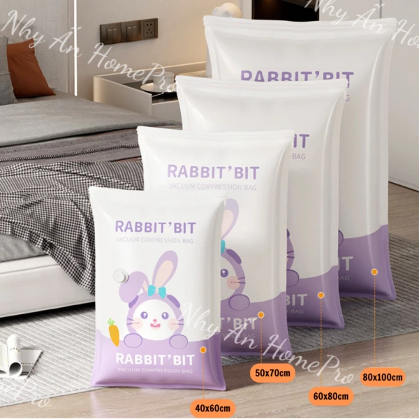Áp suất thấp được tạo ra khi không khí trong túi được hút ra, khiến không gian bên trong giảm mạnh. (Ảnh 2) Áp suất thấp được tạo ra khi không khí trong túi được hút ra, khiến không gian bên trong giảm mạnh. (Ảnh 2)