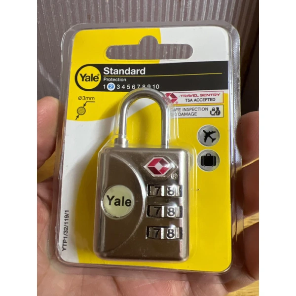 Khóa vali TSA 32 mm thường gặp khó khăn khi mở gấp trong kiểm tra an ninh. - Ảnh 1 Khóa vali TSA 32 mm thường gặp khó khăn khi mở gấp trong kiểm tra an ninh. - Ảnh 1