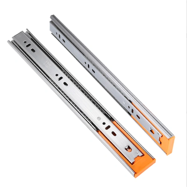 Khoảng cách giữa phần đầu ray và khung tủ (gọi là khoảng cách dừng) phải được điều chỉnh sao cho phù hợp với độ dày của ngăn kéo và độ rộng của bản ray. (Ảnh 3)