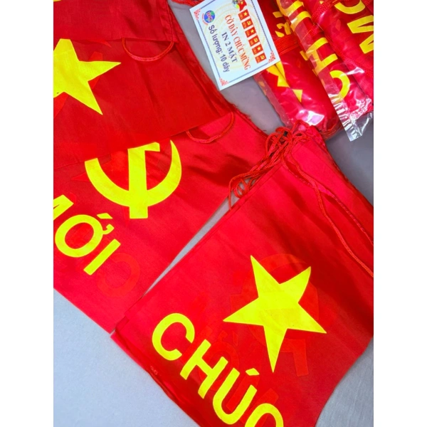Màu đỏ tươi và vàng nổi bật không chỉ biểu tượng của may mắn mà còn kích thích cảm xúc tích cực. (Ảnh 2) Màu đỏ tươi và vàng nổi bật không chỉ biểu tượng của may mắn mà còn kích thích cảm xúc tích cực. (Ảnh 2)