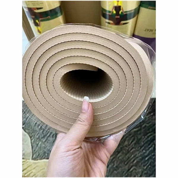 Không phải mọi tấm thảm yoga dày 6 mm, không trượt đều mang lại sự ổn định như mong đợi - Ảnh 3 Không phải mọi tấm thảm yoga dày 6 mm, không trượt đều mang lại sự ổn định như mong đợi - Ảnh 3
