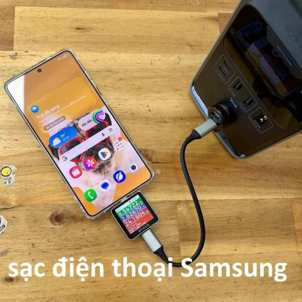 Trong những năm gần đây, các chuẩn sạc nhanh như Power Delivery (PD), Programmable Power Supply (PPS) và Quick Charge (QC) không chỉ đưa ra tốc độ sạc cao mà còn đi kèm với các giải pháp bảo vệ nhiệt. (Ảnh 3) Trong những năm gần đây, các chuẩn sạc nhanh như Power Delivery (PD), Programmable Power Supply (PPS) và Quick Charge (QC) không chỉ đưa ra tốc độ sạc cao mà còn đi kèm với các giải pháp bảo vệ nhiệt. (Ảnh 3)