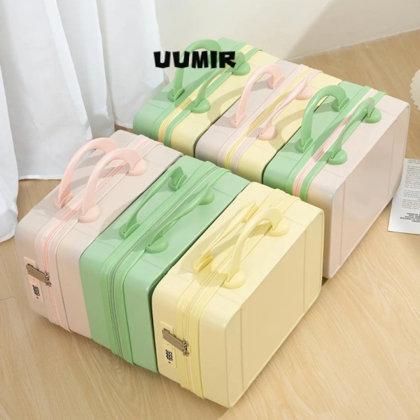 Kỳ vọng bảo vệ đồ trang điểm với khóa mật khẩu lại gặp những bất ngờ trong mỗi chuyến du lịch - Ảnh 1