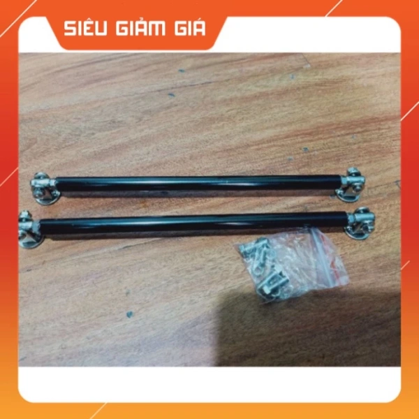 Để hiểu rõ cách lip trước ảnh hưởng tới động lực học xe, chúng ta cần nhìn vào hai yếu tố quan trọng: trọng lượng tăng thêm và điểm áp lực lực xuống. (Ảnh 4) Để hiểu rõ cách lip trước ảnh hưởng tới động lực học xe, chúng ta cần nhìn vào hai yếu tố quan trọng: trọng lượng tăng thêm và điểm áp lực lực xuống. (Ảnh 4)