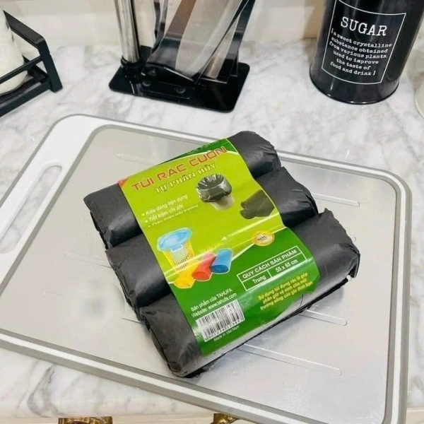 Mơ tưởng túi rác tự phân hủy sẽ sạch sẽ suốt ngày, nhưng một chi tiết nhỏ lại khiến gia đình gặp rắc rối - Ảnh 4 Mơ tưởng túi rác tự phân hủy sẽ sạch sẽ suốt ngày, nhưng một chi tiết nhỏ lại khiến gia đình gặp rắc rối - Ảnh 4