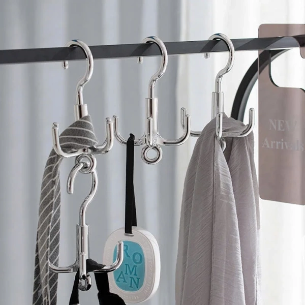 Việc lựa chọn móc treo không nên chỉ dựa trên màu sắc hay kiểu dáng. (Ảnh 3)