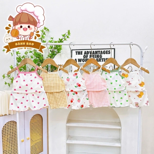 Mong đợi dây thun tắm lạnh chỉ làm mát nhẹ, nhưng thực tế lại mang lại cảm giác thoáng mát và giảm khó chịu cho bé gái - Ảnh 2