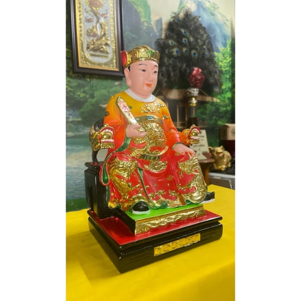 Ông Táo, hay còn gọi là Táo Quân, được xem là “người đại sứ” truyền tin cho Ngọc Hoàng vào ngày 23 tháng 12 âm lịch. (Ảnh 2) Ông Táo, hay còn gọi là Táo Quân, được xem là “người đại sứ” truyền tin cho Ngọc Hoàng vào ngày 23 tháng 12 âm lịch. (Ảnh 2)