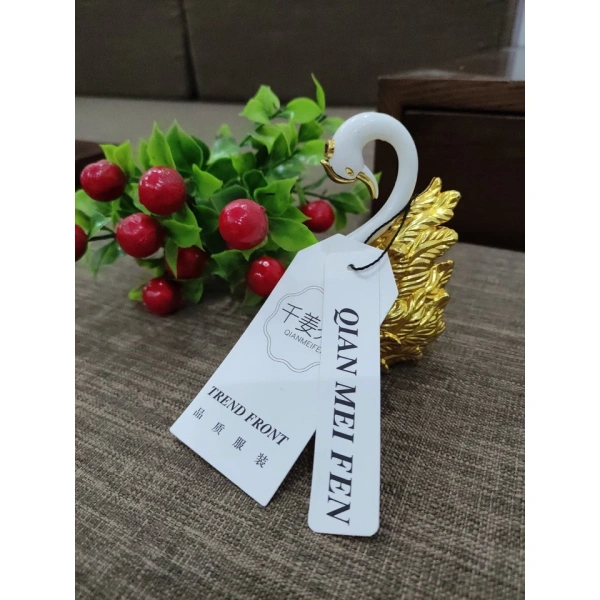 Với những tiêu chí này, việc lựa chọn một sản phẩm như Tag cặp Quảng Châu – Tag Thời Trang SIÊU XINH 162gr sẽ mang lại lợi thế về chất lượng và chi phí. (Ảnh 3)