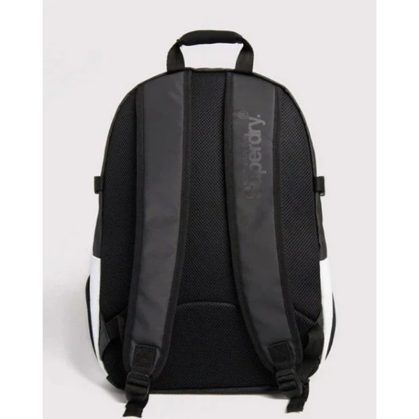 Thị trường hiện nay có nhiều thương hiệu nổi tiếng với dòng balo laptop chịu nước, mỗi dòng có điểm mạnh và hạn chế riêng. (Ảnh 3)