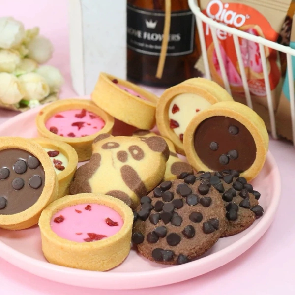 Đặt bánh quy cạnh một ít hạt hạnh nhân, sữa chua Hy Lạp hoặc thanh gạo lứt giúp chậm lại quá trình tiêu hoá đường, đồng thời tăng cảm giác no lâu hơn. (Ảnh 3)