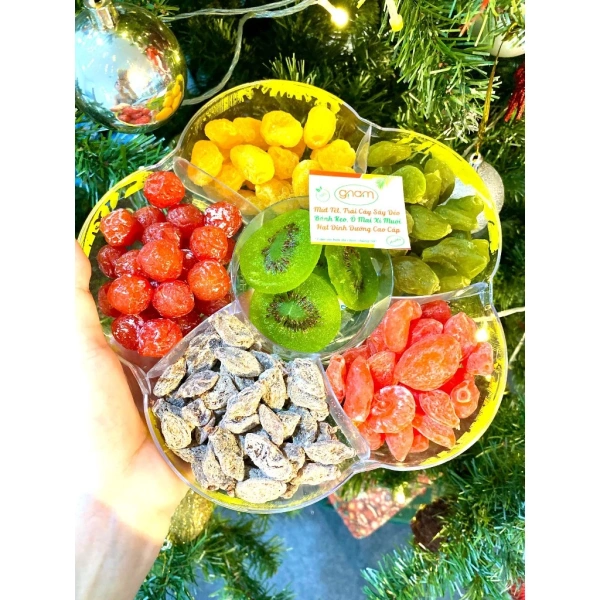 Mứt Tết đa vị trong khay sang trọng thường bị lãng quên: cách bảo quản sau khi mở quyết định độ ngon suốt những ngày lễ - Ảnh 3