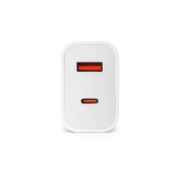 Nếu mong rằng sạc nhanh 30W đa cổng sẽ giảm mọi lo lắng về pin, thì thực tế sinh viên vẫn gặp những bất ngờ - Ảnh 3 Nếu mong rằng sạc nhanh 30W đa cổng sẽ giảm mọi lo lắng về pin, thì thực tế sinh viên vẫn gặp những bất ngờ - Ảnh 3