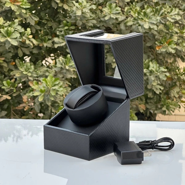 Đối với những người sưu tập đồng hồ cao cấp, độ chính xác là tiêu chí hàng đầu. (Ảnh 2) Đối với những người sưu tập đồng hồ cao cấp, độ chính xác là tiêu chí hàng đầu. (Ảnh 2)