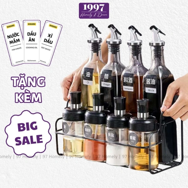 Những bất ngờ khi sắp xếp 8 hũ gia vị trên kệ trong bếp - Ảnh 1 Những bất ngờ khi sắp xếp 8 hũ gia vị trên kệ trong bếp - Ảnh 1