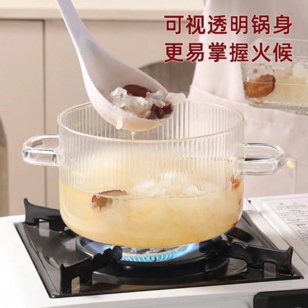 Khác với bếp gas, bếp điện gốm tạo ra nhiệt độ lên xuống nhanh, nhưng lại phân bố nhiệt đều hơn. (Ảnh 3) Khác với bếp gas, bếp điện gốm tạo ra nhiệt độ lên xuống nhanh, nhưng lại phân bố nhiệt đều hơn. (Ảnh 3)