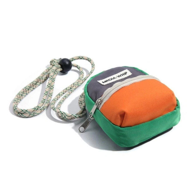 Những chi tiết ẩn sau việc chọn ví mini treo cổ cho tai nghe và chìa khóa thường bị bỏ qua - Ảnh 3 Những chi tiết ẩn sau việc chọn ví mini treo cổ cho tai nghe và chìa khóa thường bị bỏ qua - Ảnh 3