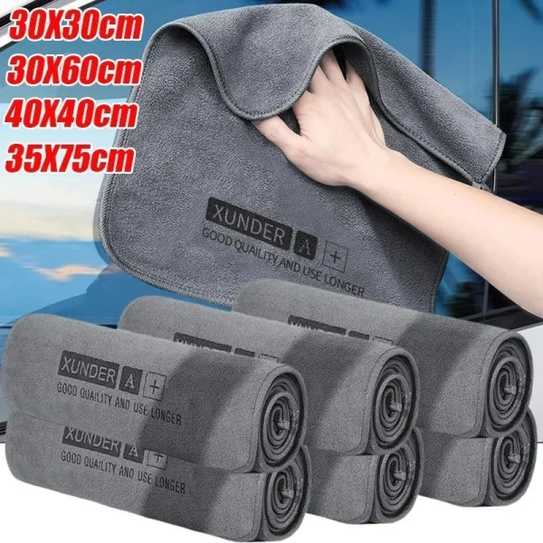 Hầu hết các ô tô hiện đại có hàng chục công tắc điều khiển ở bảng điều khiển, chân ga, cần gạt kính,... (Ảnh 2)