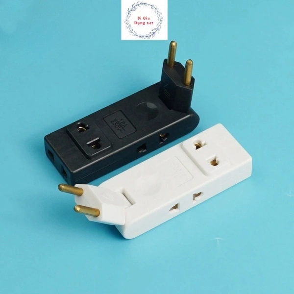 Thiết kế xoay 180 độ cho phép người dùng định vị các cắm sao cho không cản trở nhau. (Ảnh 2)