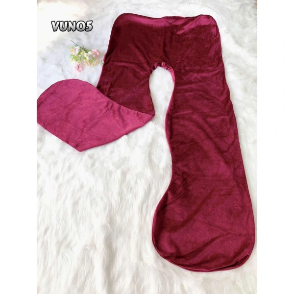 Như bảng trên cho thấy, nhung mịn không hề “độc hại” mà thực tế cung cấp một sự cân bằng giữa cảm giác mềm mại và độ bền, rất phù hợp cho người dùng muốn “cảm nhận” sự êm ái khi ngủ. (Ảnh 4) Như bảng trên cho thấy, nhung mịn không hề “độc hại” mà thực tế cung cấp một sự cân bằng giữa cảm giác mềm mại và độ bền, rất phù hợp cho người dùng muốn “cảm nhận” sự êm ái khi ngủ. (Ảnh 4)