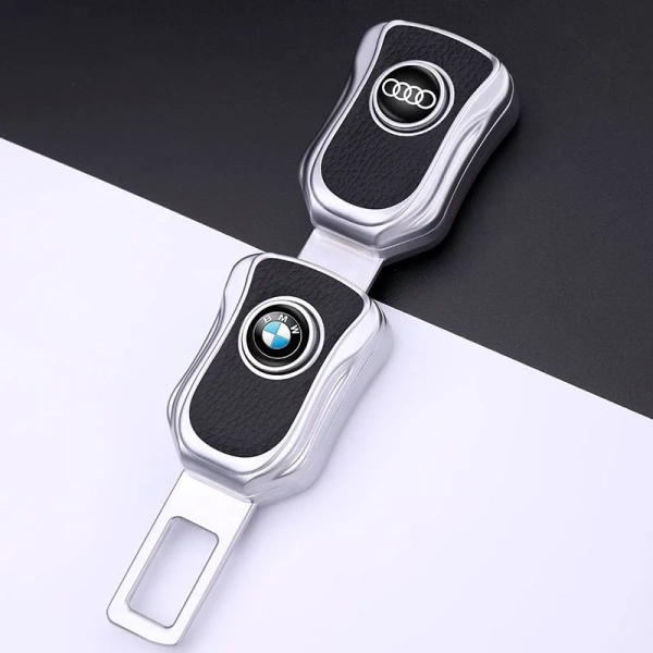 Thị trường hiện nay cung cấp đa dạng các mẫu chốt nối, nhưng chúng có thể chia thành ba nhóm chính dựa trên chất liệu, cấu trúc cơ học và độ tương thích với từng hãng xe. (Ảnh 4) Thị trường hiện nay cung cấp đa dạng các mẫu chốt nối, nhưng chúng có thể chia thành ba nhóm chính dựa trên chất liệu, cấu trúc cơ học và độ tương thích với từng hãng xe. (Ảnh 4)
