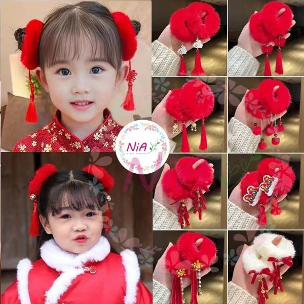 Phụ kiện tóc rực đỏ có chuông cho ngày Tết: niềm vui ban đầu nhanh tan khi độ bền không như mong đợi - Ảnh 1 Phụ kiện tóc rực đỏ có chuông cho ngày Tết: niềm vui ban đầu nhanh tan khi độ bền không như mong đợi - Ảnh 1