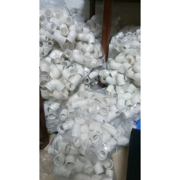 Rò rỉ nước ở góc bể cá thường bắt nguồn từ việc lắp nối ống màu trắng mà người dùng bỏ qua độ dày ống - Ảnh 5