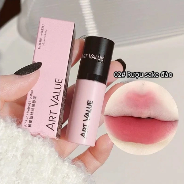Những cảm giác khô và ráp không phải do chất son gây ra mà là do môi thiếu chất ẩm trong quá trình dùng son. (Ảnh 3)
