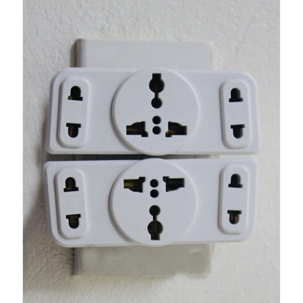 Sự an toàn của ổ cắm chia 3 chấu 2000 W chỉ bộc lộ khi bạn dùng đồng thời nhiều thiết bị công suất cao. - Ảnh 3 Sự an toàn của ổ cắm chia 3 chấu 2000 W chỉ bộc lộ khi bạn dùng đồng thời nhiều thiết bị công suất cao. - Ảnh 3