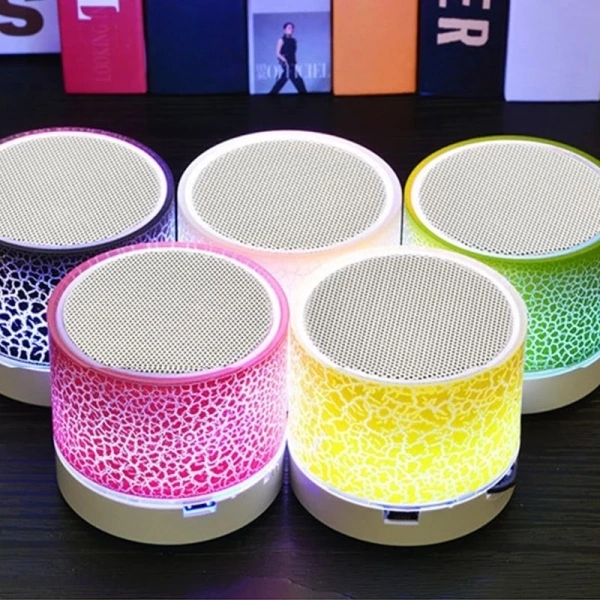 Bluetooth 5.0, mặc dù đã ra mắt hơn nửa thập kỷ, vẫn là chuẩn kết nối không dây phổ biến nhất cho thiết bị di động. (Ảnh 2) Bluetooth 5.0, mặc dù đã ra mắt hơn nửa thập kỷ, vẫn là chuẩn kết nối không dây phổ biến nhất cho thiết bị di động. (Ảnh 2)