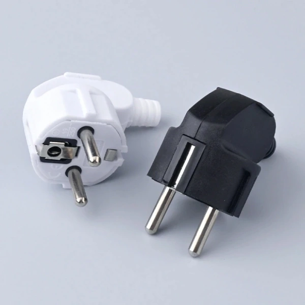 Sự bất ngờ khi một đầu cắm EU 2 chân gây gián đoạn nguồn cho UPS và máy tính - Ảnh 2