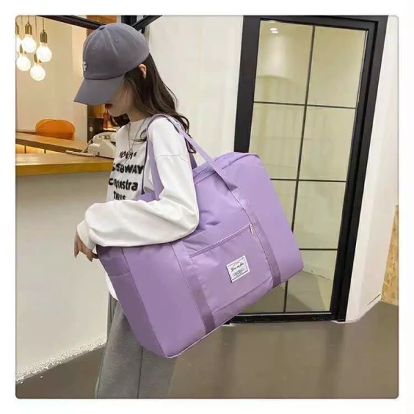 Sự chênh lệch giữa kỳ vọng gọn gàng của túi du lịch gấp gọn và thực tế không gian chứa đồ bị hạn chế - Ảnh 4