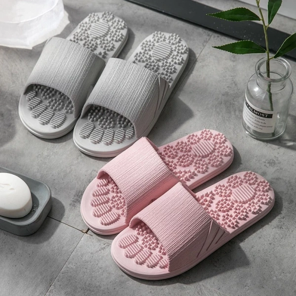 Sự khác biệt giữa kỳ vọng và cảm giác thực tế khi mang dép nữ massage bàn chân. - Ảnh 1