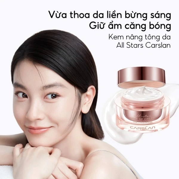 Sự khác biệt mà kem lót trang điểm nâng tone mang lại cho làn da sau những buổi làm việc dài - Ảnh 4 Sự khác biệt mà kem lót trang điểm nâng tone mang lại cho làn da sau những buổi làm việc dài - Ảnh 4
