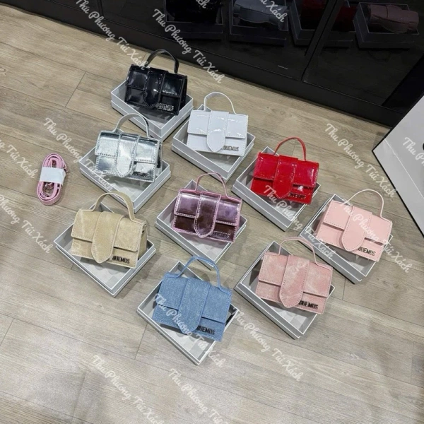 Khả năng chứa đồ của một chiếc túi mini không thể chỉ dựa vào kích thước bên ngoài. (Ảnh 2) Khả năng chứa đồ của một chiếc túi mini không thể chỉ dựa vào kích thước bên ngoài. (Ảnh 2)