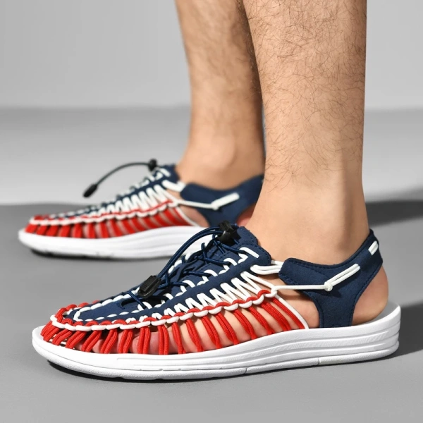 Dưới đây là một ví dụ cụ thể về mẫu sandal đáp ứng đầy đủ các yêu cầu “cảm giác nhẹ + độ bám trượt cao”. (Ảnh 4) Dưới đây là một ví dụ cụ thể về mẫu sandal đáp ứng đầy đủ các yêu cầu “cảm giác nhẹ + độ bám trượt cao”. (Ảnh 4)