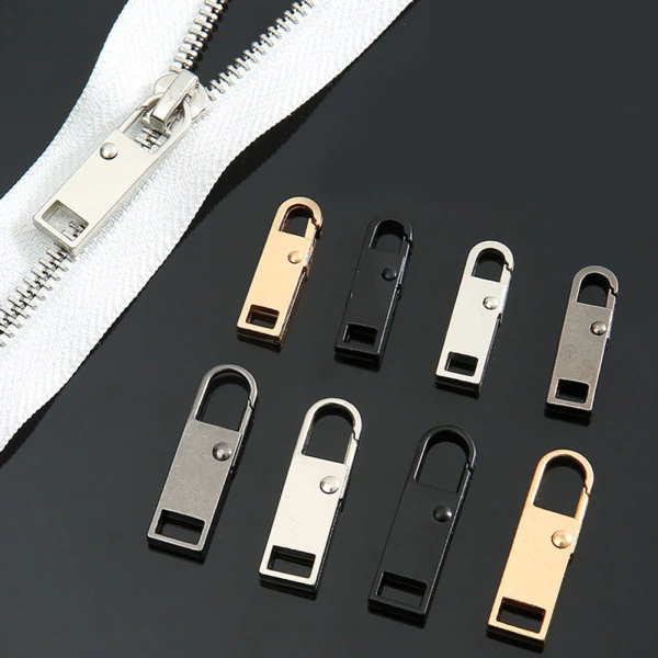 Đối với những người yêu thích tự tay sửa chữa, một bộ dụng cụ compact và đa năng sẽ là “cứu cánh” không thể thiếu. (Ảnh 3)