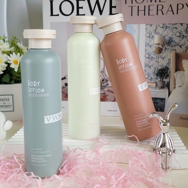 Tại sao sau khi thoa lotion hương thơm, độ ẩm da lại kéo dài lâu hơn so với lotion không mùi? - Ảnh 1