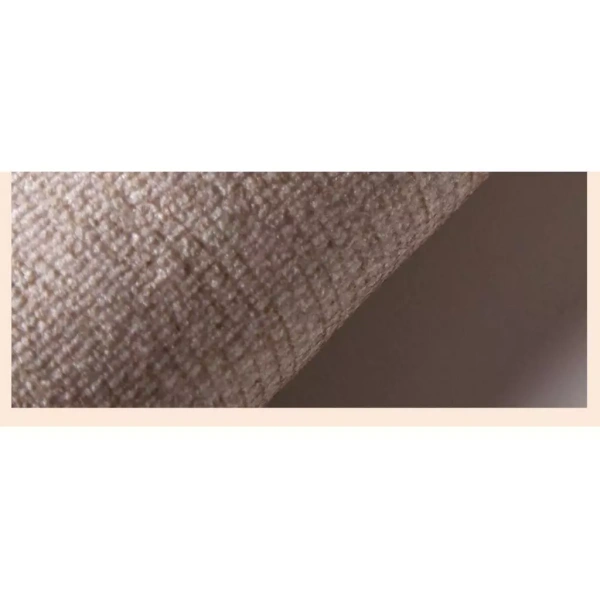 Việc duy trì độ mới cho thảm không chỉ liên quan tới thẩm mỹ mà còn đến tuổi thọ sản phẩm. (Ảnh 4) Việc duy trì độ mới cho thảm không chỉ liên quan tới thẩm mỹ mà còn đến tuổi thọ sản phẩm. (Ảnh 4)