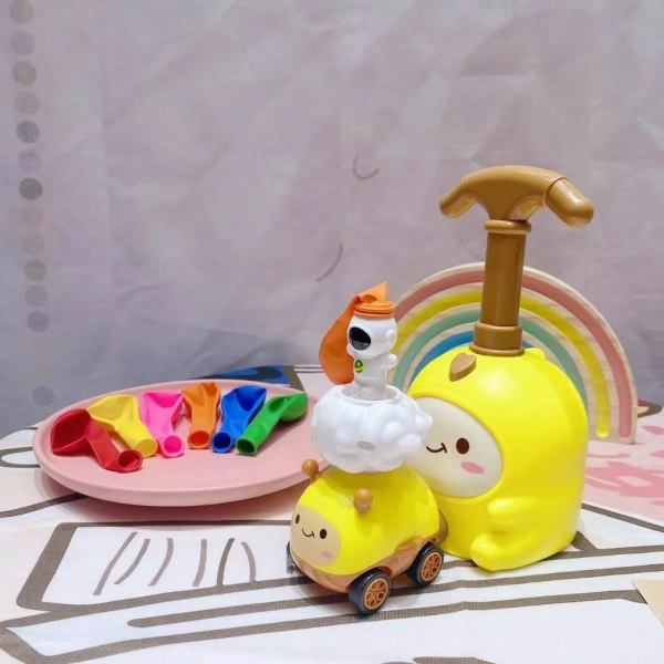 Việc bơm bóng không chỉ là một công đoạn chuẩn bị mà còn là cơ hội để bé phát triển một loạt kỹ năng quan trọng. (Ảnh 5)