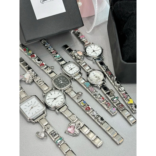Nếu bạn đang tìm kiếm một sản phẩm đã được thiết kế sẵn để mix charm, đồng hồ JW/JIS mix charm Italian là một lựa chọn đáng cân nhắc. (Ảnh 5)