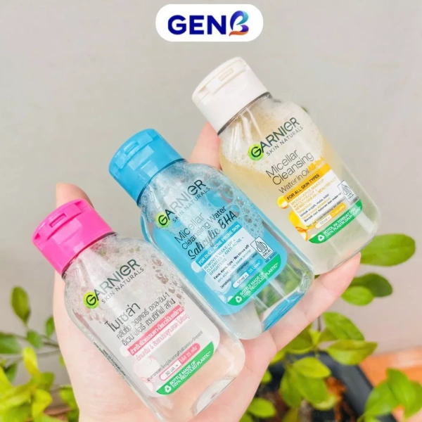 Khái niệm “tẩy trang sâu” thường gắn liền với các sản phẩm sử dụng công nghệ Micelles hoặc các dạng dung dịch tẩy trang dạng dầu, có khả năng phá vỡ các hạt bẩn, dầu thừa, bã nhờn và cặn trang điểm mà không cần rửa lại bằng nước. (Ảnh 2) Khái niệm “tẩy trang sâu” thường gắn liền với các sản phẩm sử dụng công nghệ Micelles hoặc các dạng dung dịch tẩy trang dạng dầu, có khả năng phá vỡ các hạt bẩn, dầu thừa, bã nhờn và cặn trang điểm mà không cần rửa lại bằng nước. (Ảnh 2)