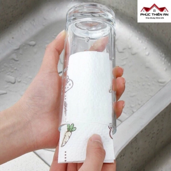 Theo thông tin nhà sản xuất, giấy lau bếp này được làm từ chất liệu 100% Rayon, một loại cellulose an toàn được sử dụng trong phẫu thuật và băng bó vết thương. (Ảnh 5)