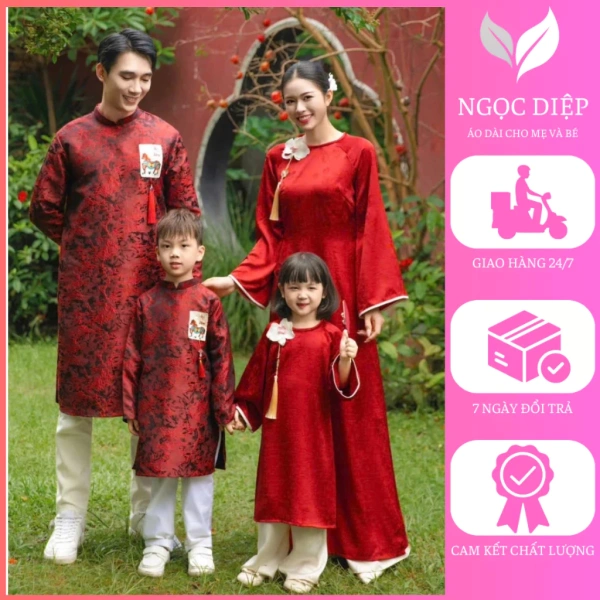 Áo dài Tết cho cả nhà – Khi mong muốn đồng đều màu sắc lại lộ rõ chênh lệch kích thước